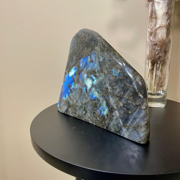 Huge 7+ Pound Labradorite Crystal Free Form with Electric Blue Flash - Picture 8 of 10